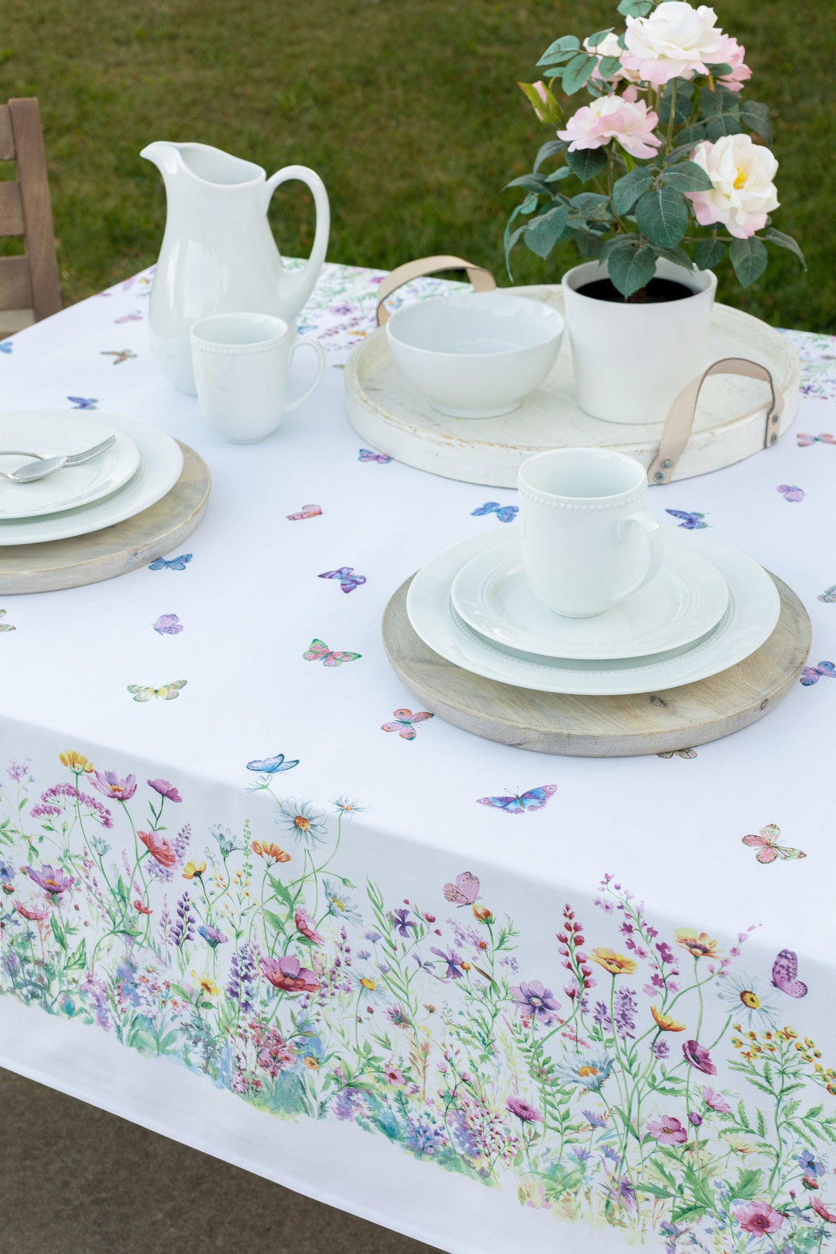 Abigail Finished Tablecloth