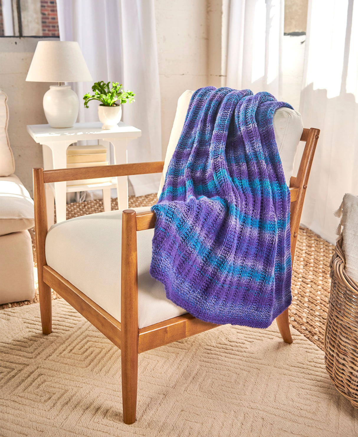Garter Columns Throw