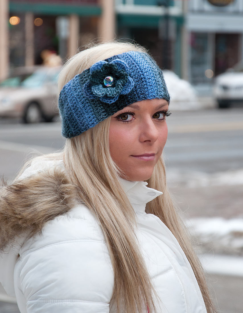 Crocheted Floral Headband Pattern