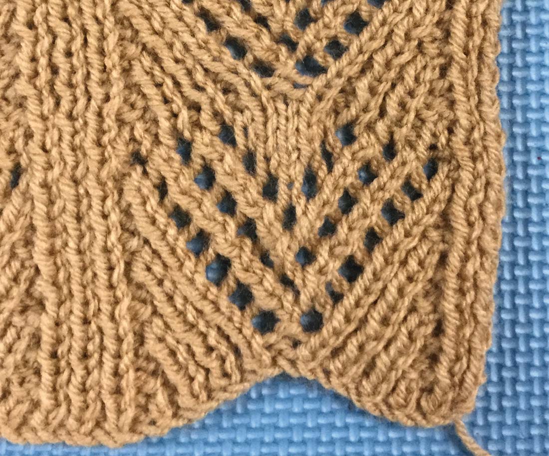 Ribbed Fan Lace Throw Pattern