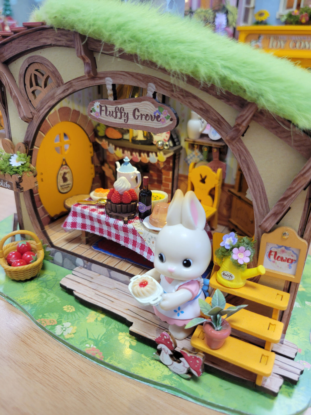 Fluffy Grove Wood Model Kit