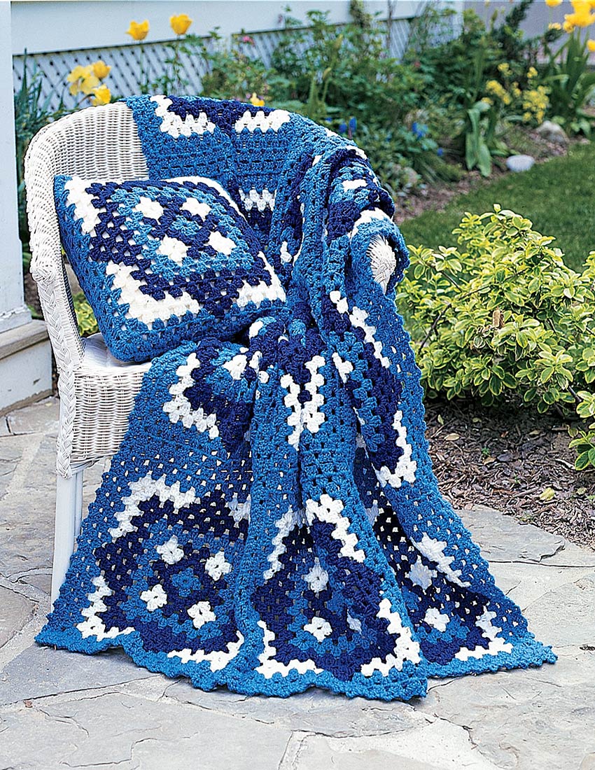 Cozy Crocheted Afghan and Pillow Pattern