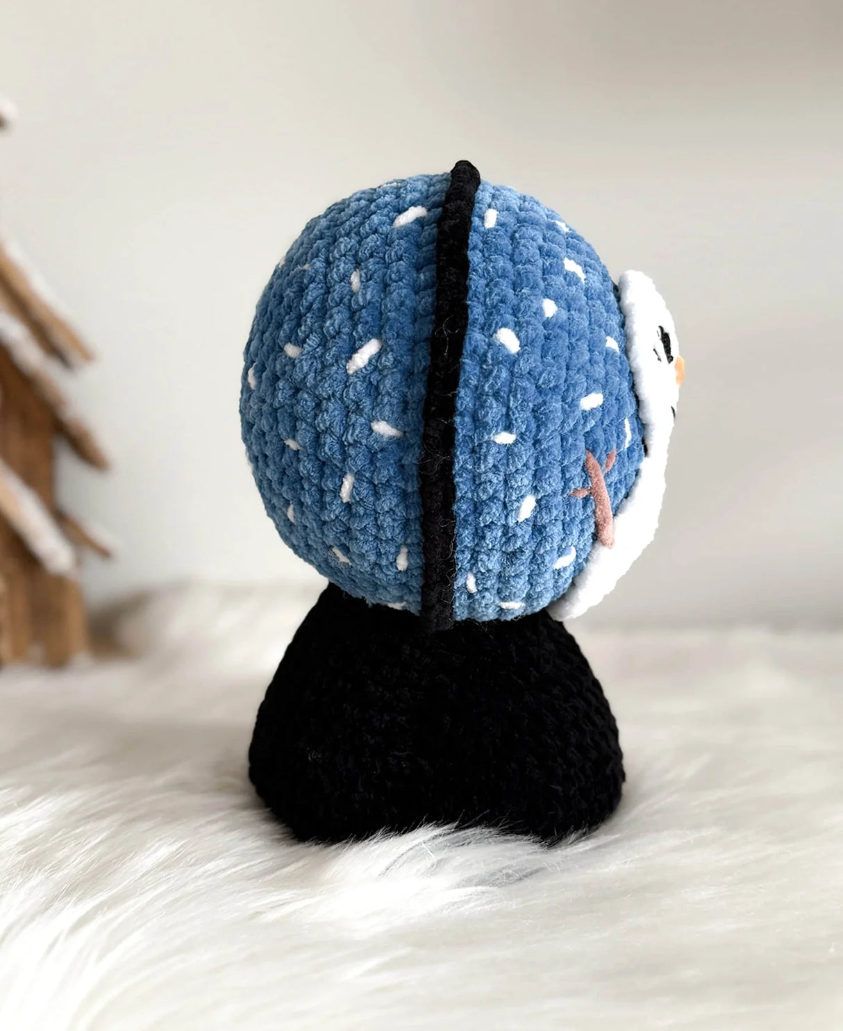 Free Frosty the Snow Globe Pattern