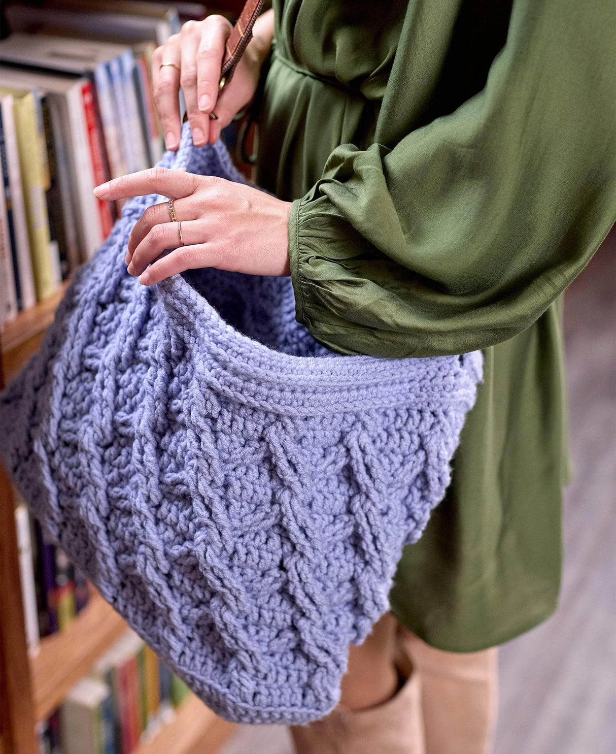 Free Twilight Lattice Tote Pattern