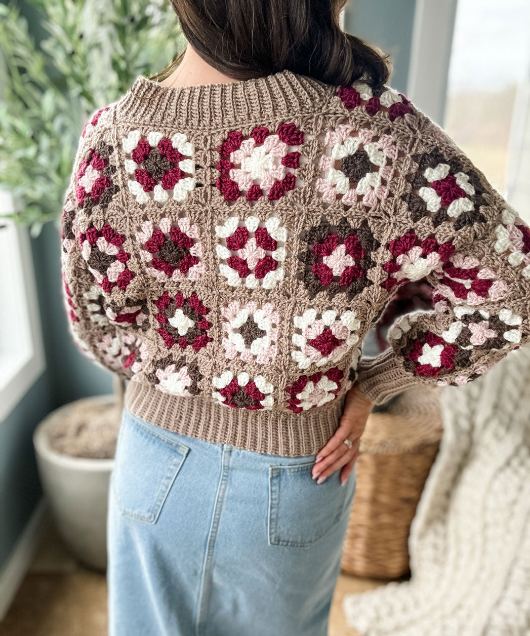 Granny Crop Cardigan