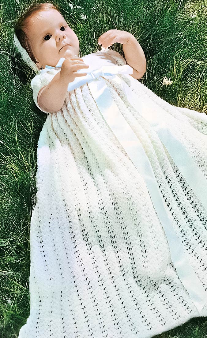 Patrón de bata y capó de bautizo