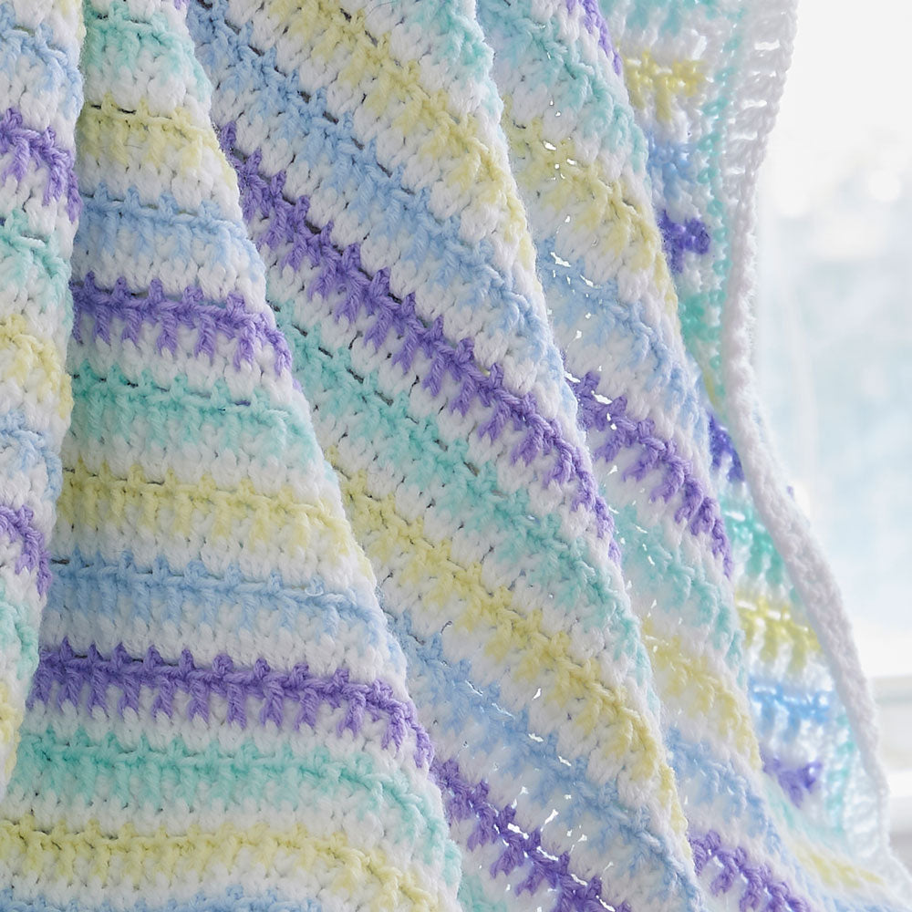 Twisted Cluster Baby Blanket