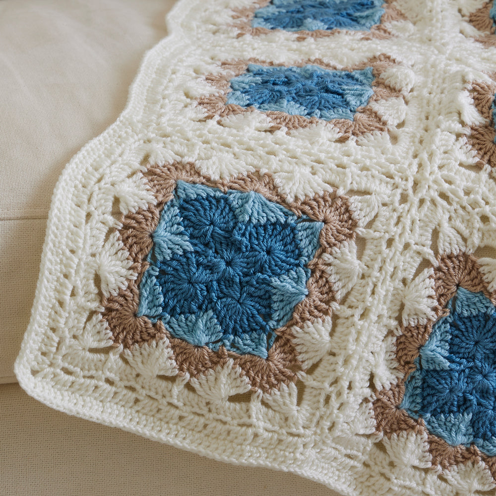 Seaside Bavarian Throw