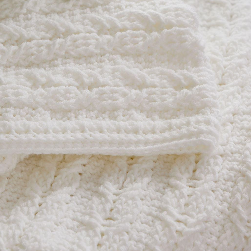 Chain of Hearts Baby Blanket