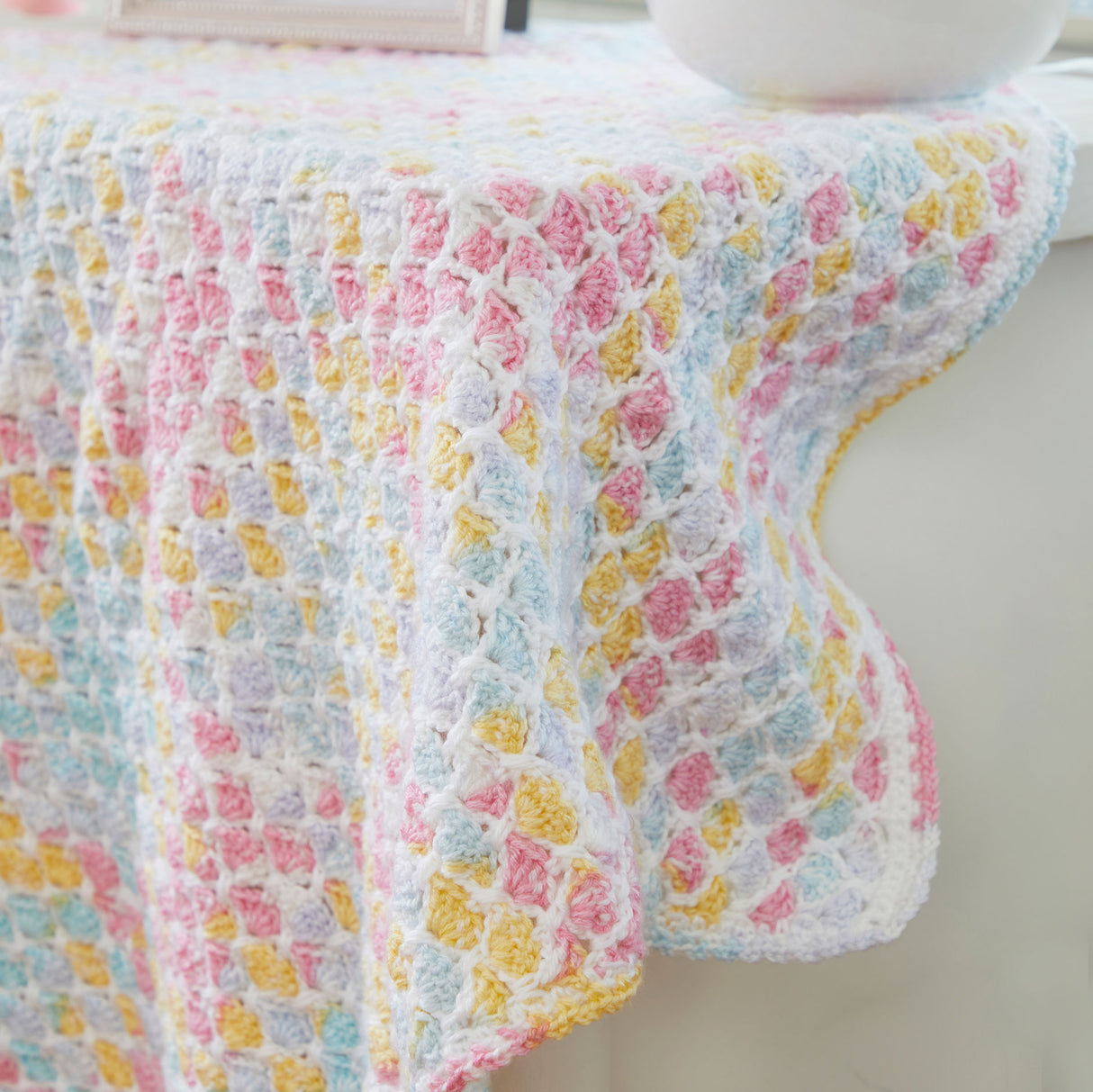 Couverture pour bébé au crochet Criss Cross Hearts