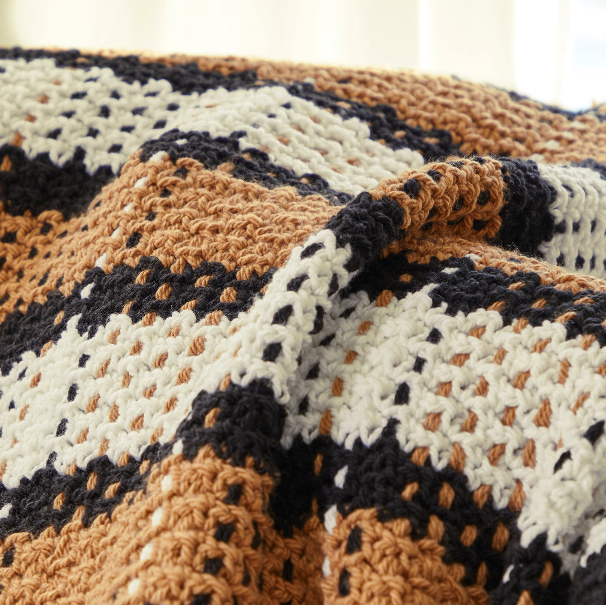 Chunky Plaid Crochet Blanket