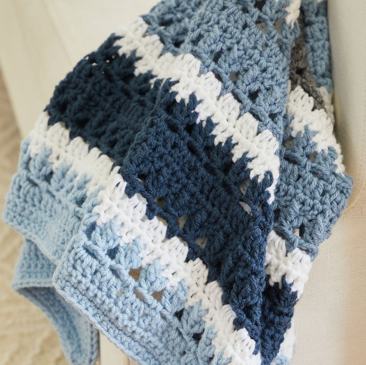 Rayure sur rayure au crochet afghan