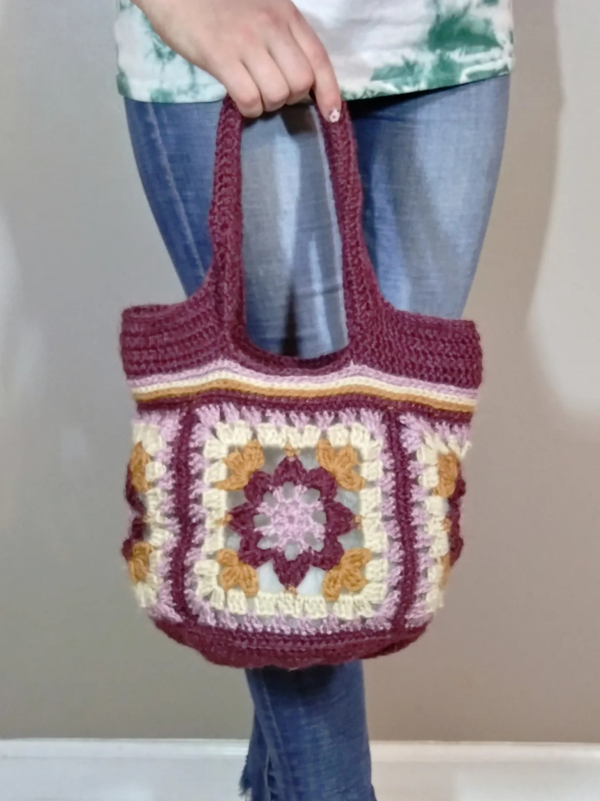 Free Crochet Motif Bag Pattern