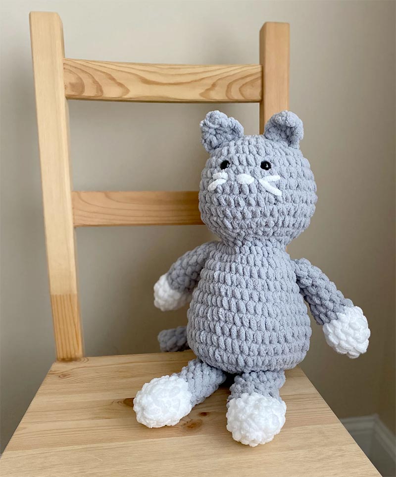 Patrón de gato almohada gratis