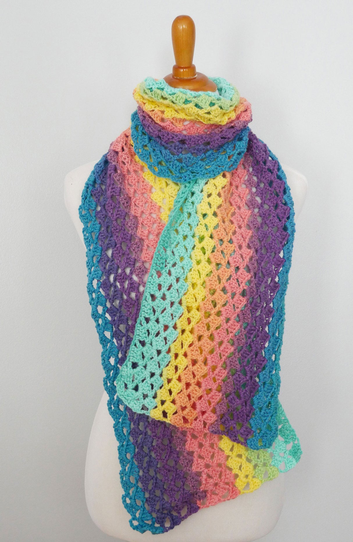 Honolulu Crochet Scarf