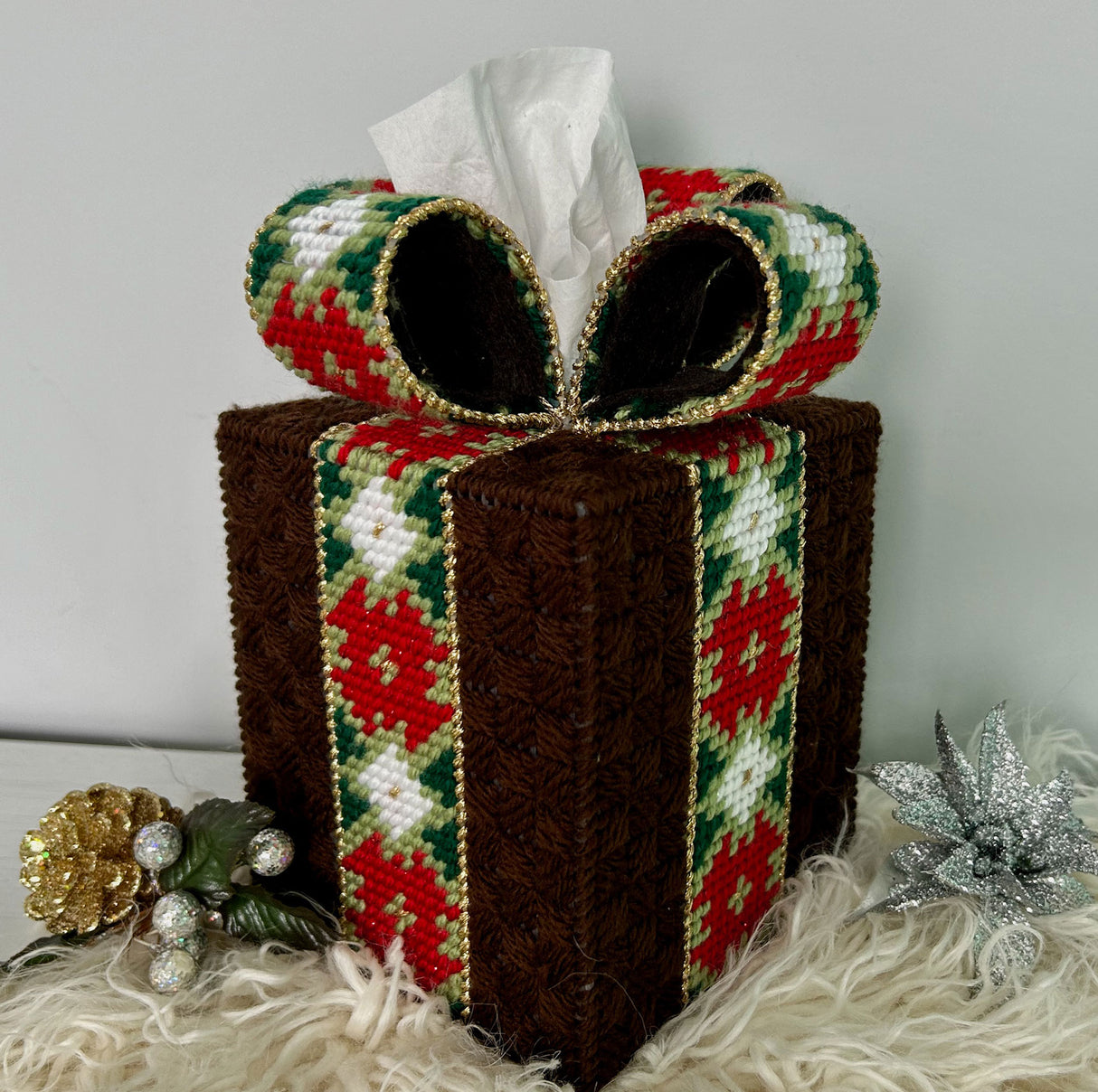 Christmas Gift Tissue Box Cover