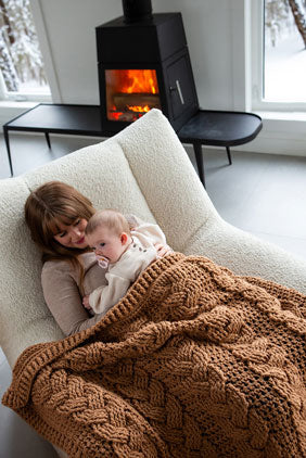 Cozy Cottage Cabled Throw