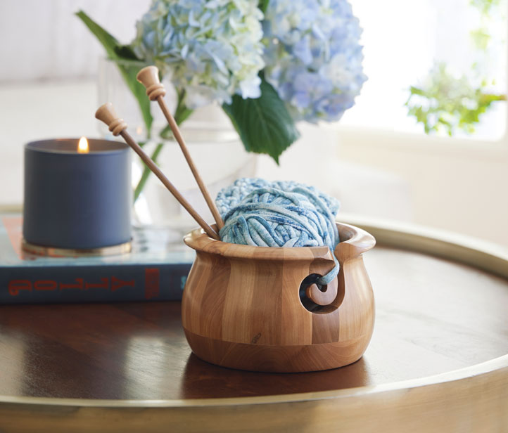 Cam Wood Yarn Bowl Curvy Shape