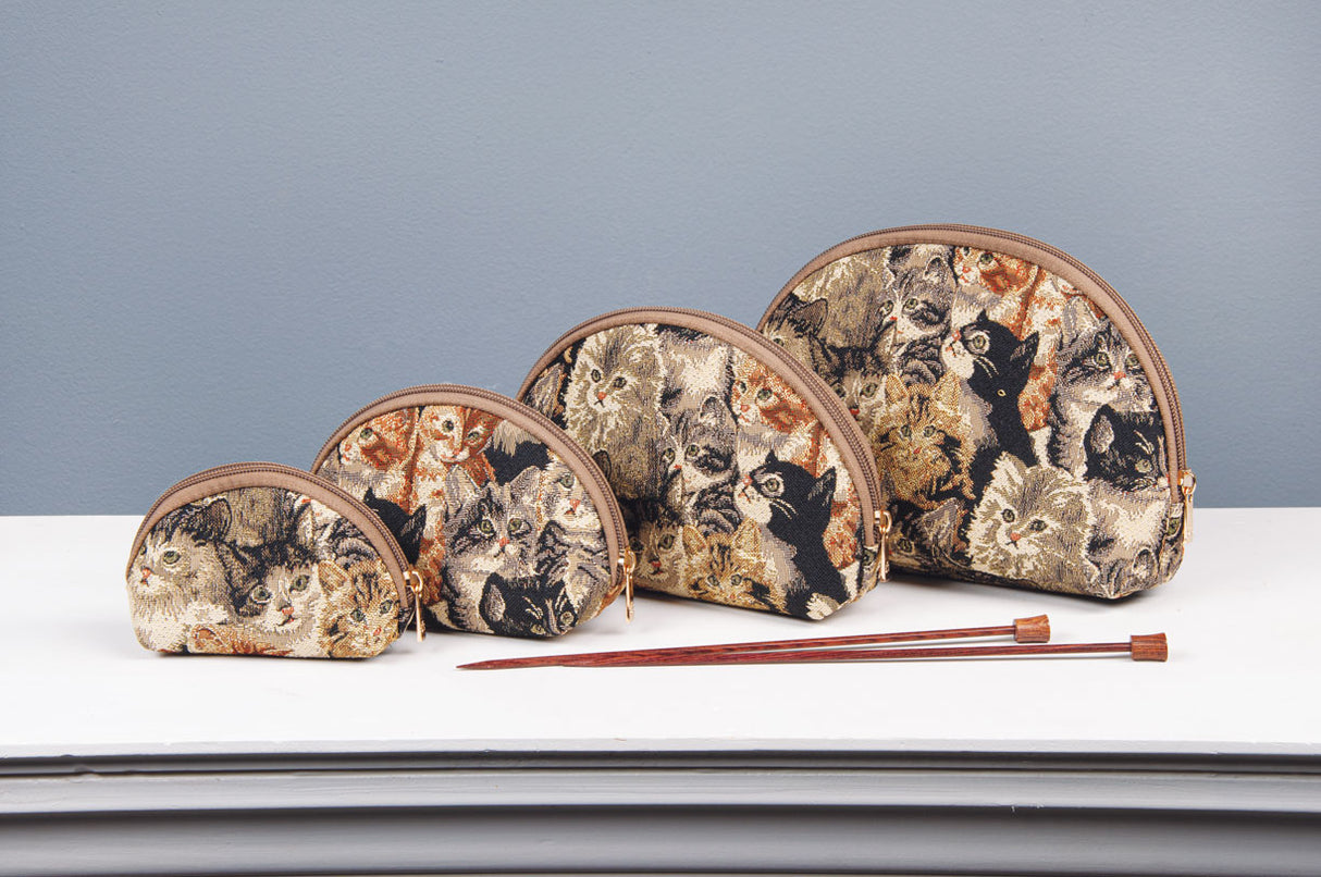 Bolsas de cosméticos y accesorios Kitty Tapestry