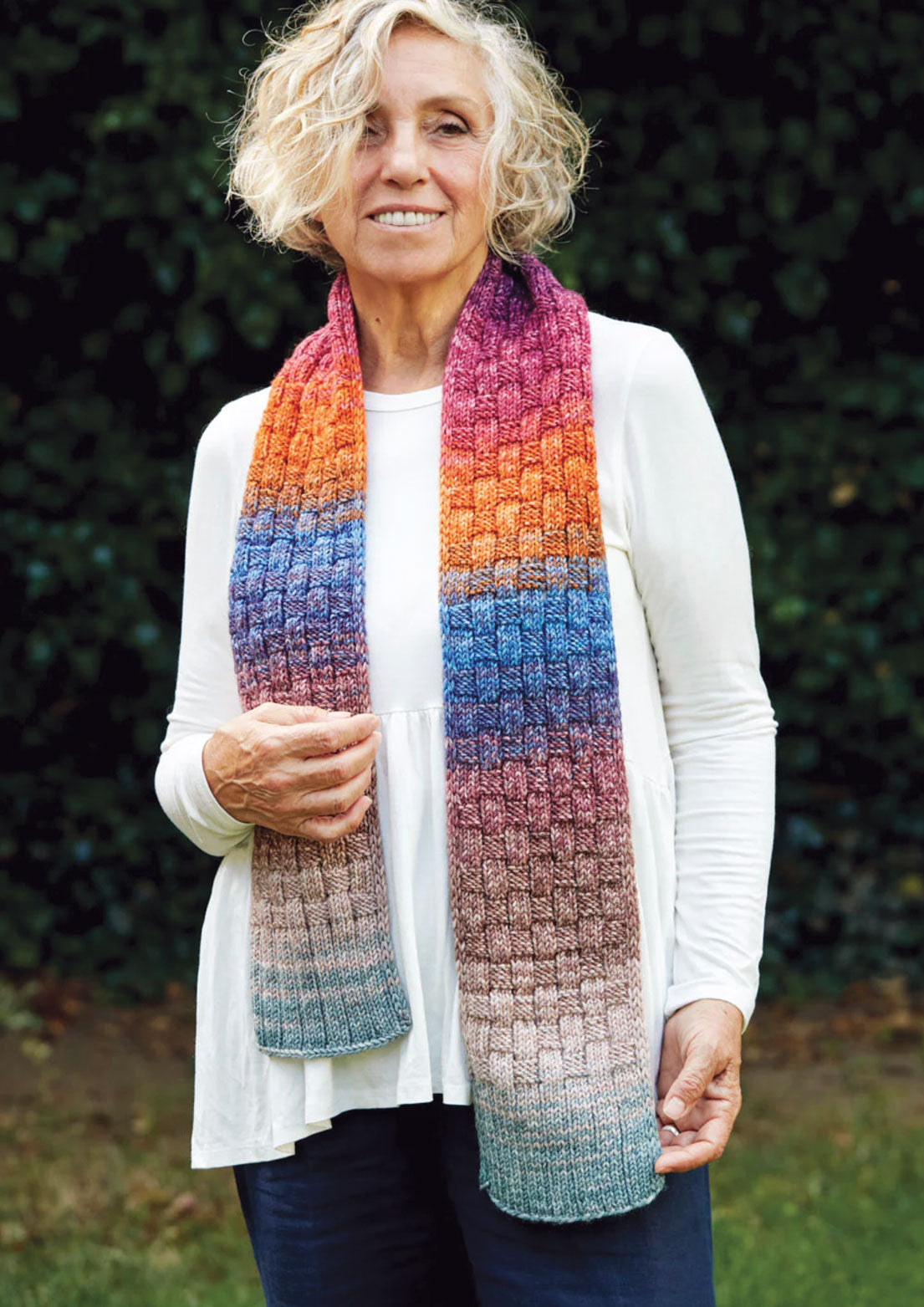 Attabi Scarf – Mary Maxim