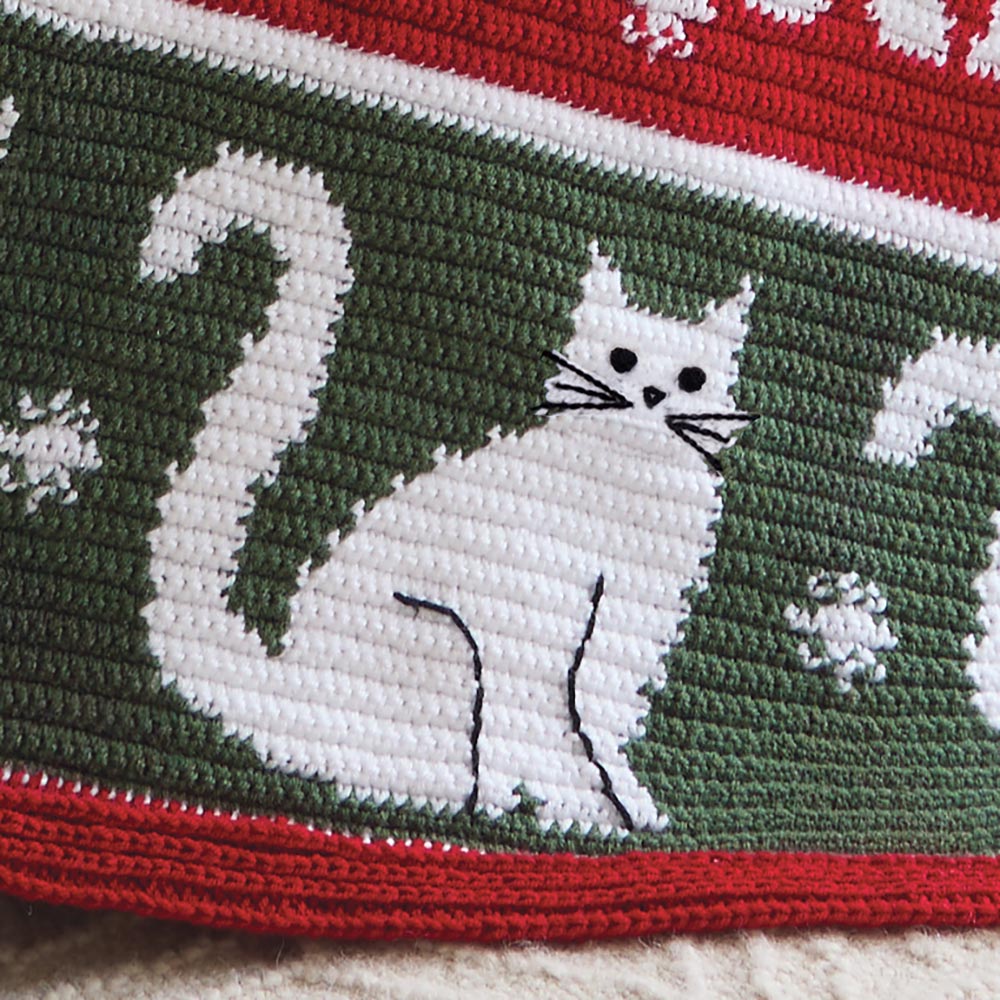 Meowy Christmas Crochet Blanket
