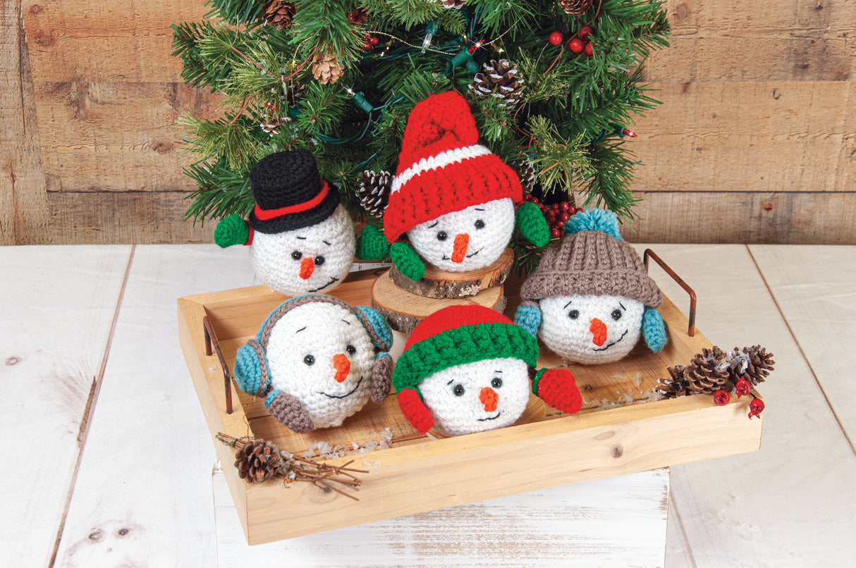 Frosty Balls Crochet Kit