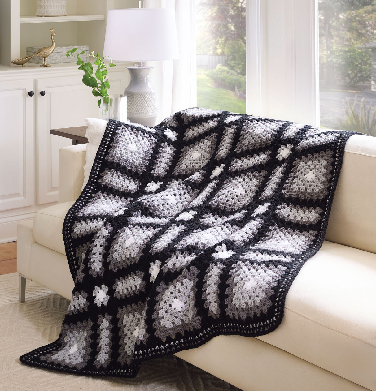 Black & Gray Geometric Afghan