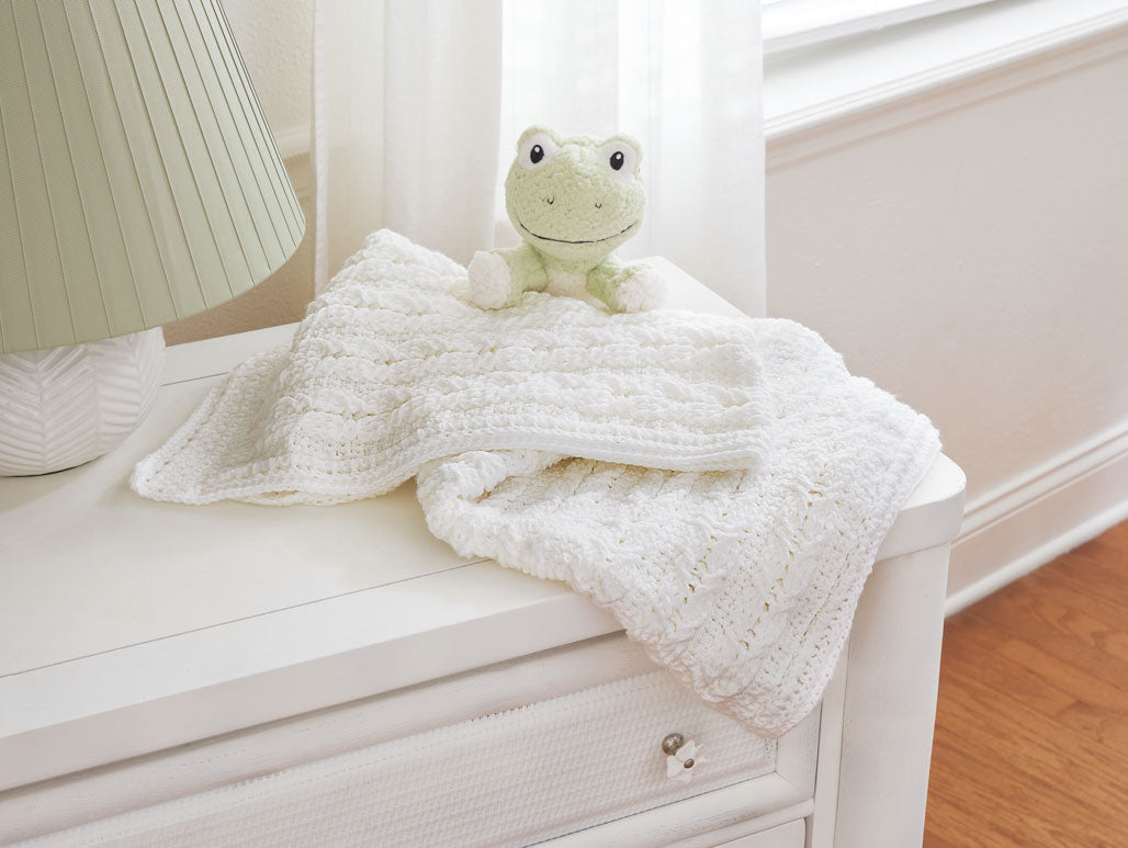 Chain of Hearts Baby Blanket