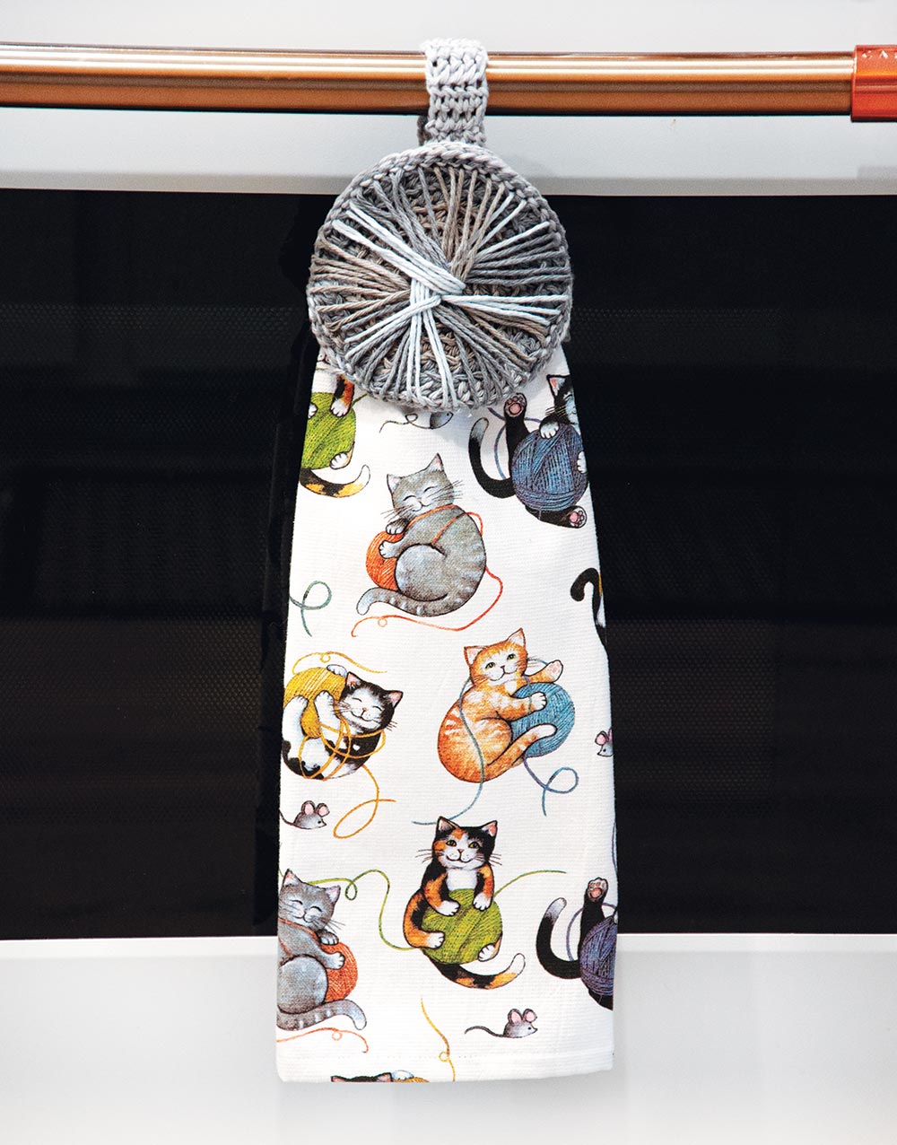 Playful Kittens Towel & Topper