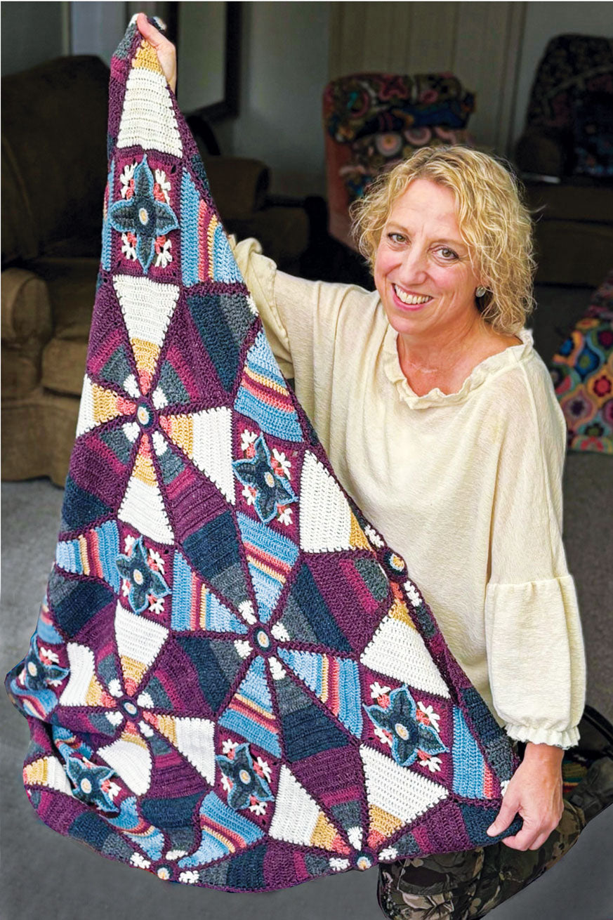 Royal Garden Blanket – Mary Maxim