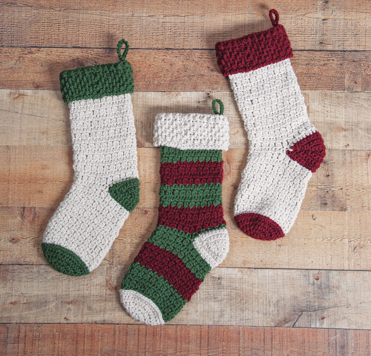 Olde World Stocking Set