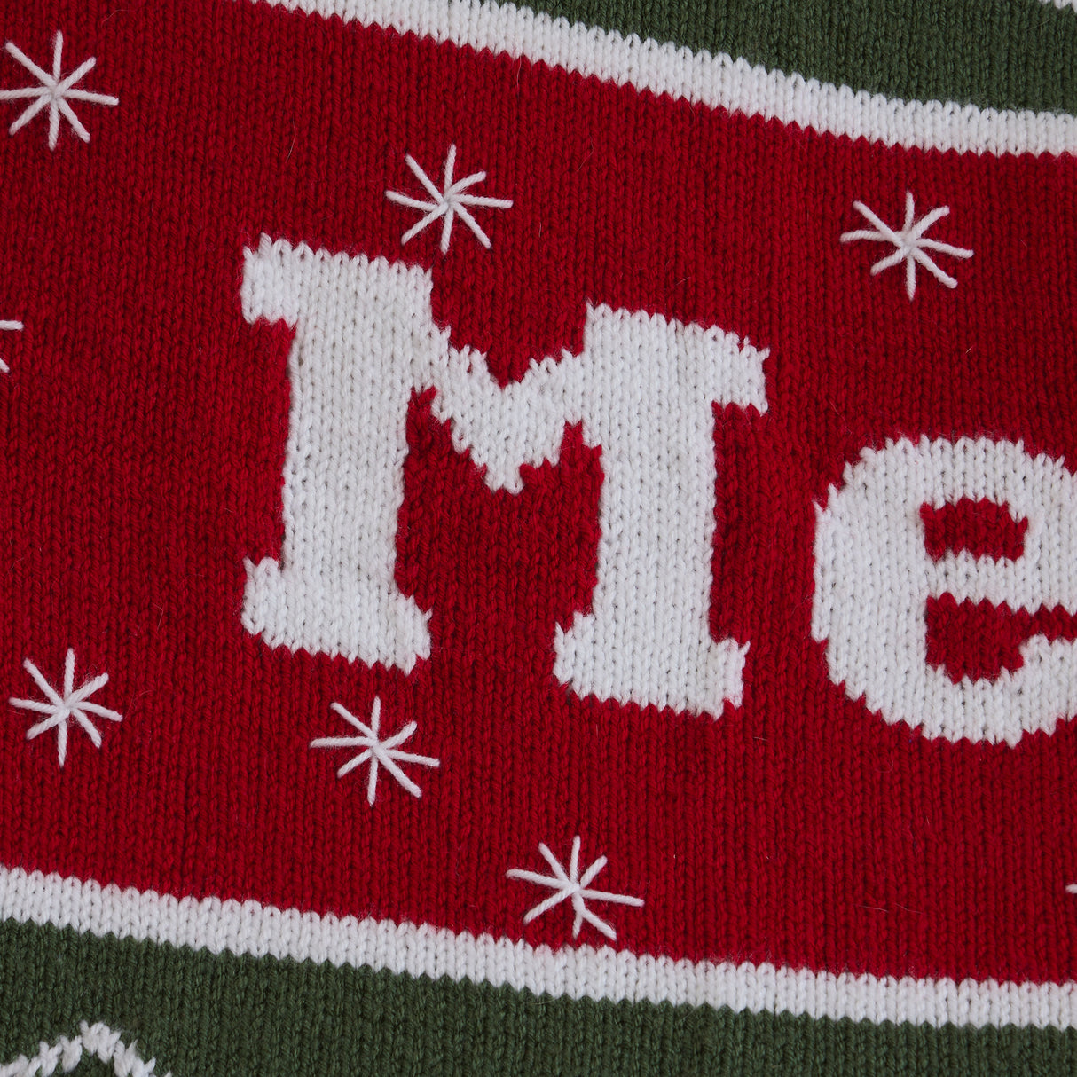Meowy Christmas Knit Blanket