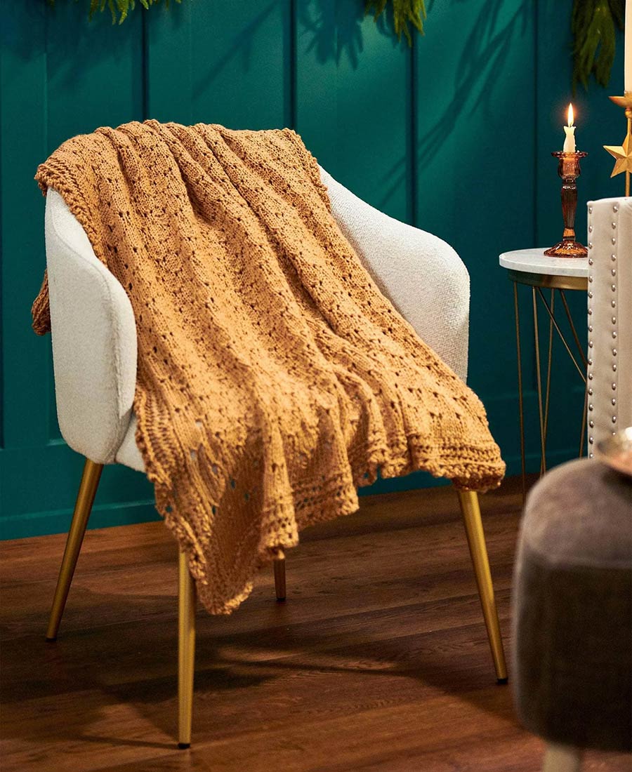 Free Muted Bloom Blanket Pattern