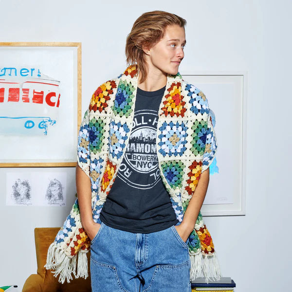 Free Crochet Granny's Hug Scarf Pattern