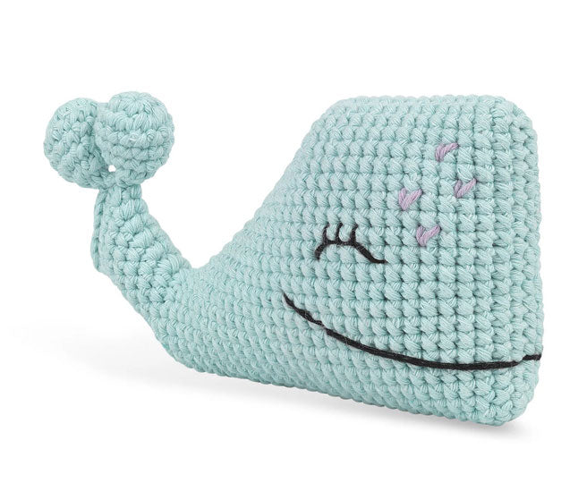 Splashy the Whale Amigurumi Kit