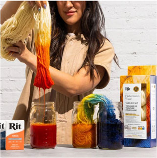 Lion Brand Fisherman's Wool Yarn Dye Kit