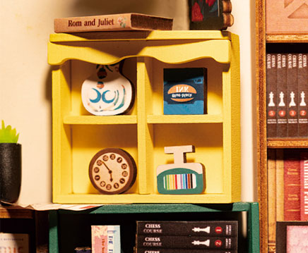 Bookstore Book Nook & Wonderland Wood Model Kit