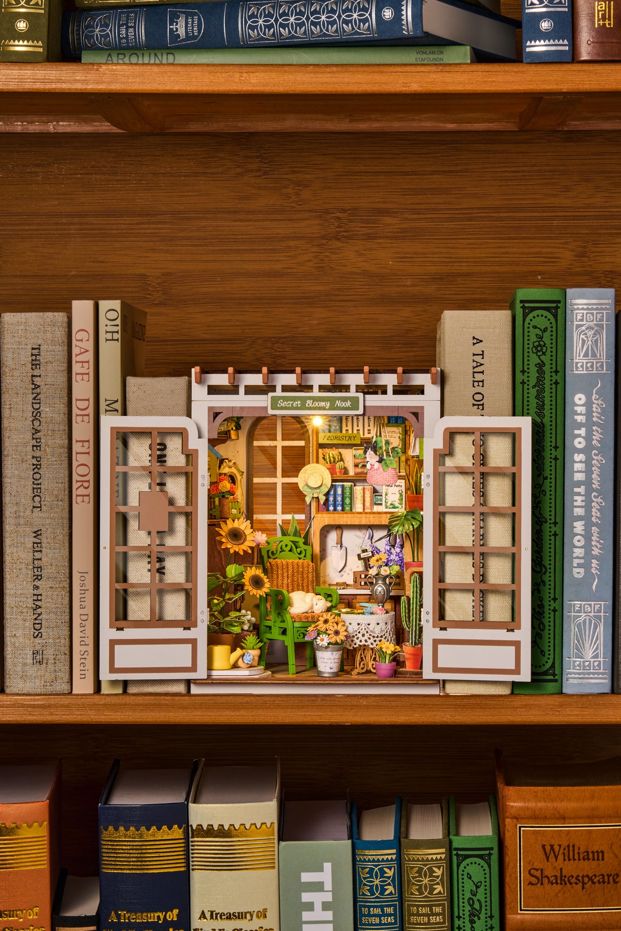 Secret Bloomy Nook Wood Model Kit