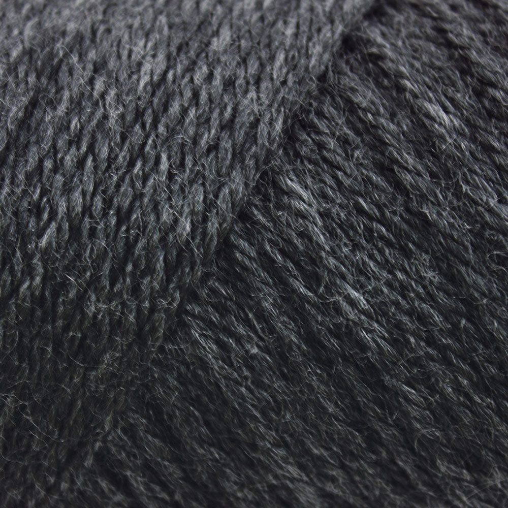 Petal Loop Stitch Textured Blanket