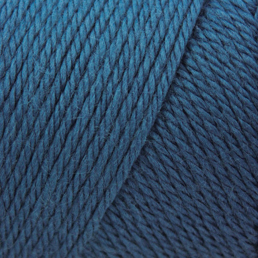 Petal Loop Stitch Textured Blanket