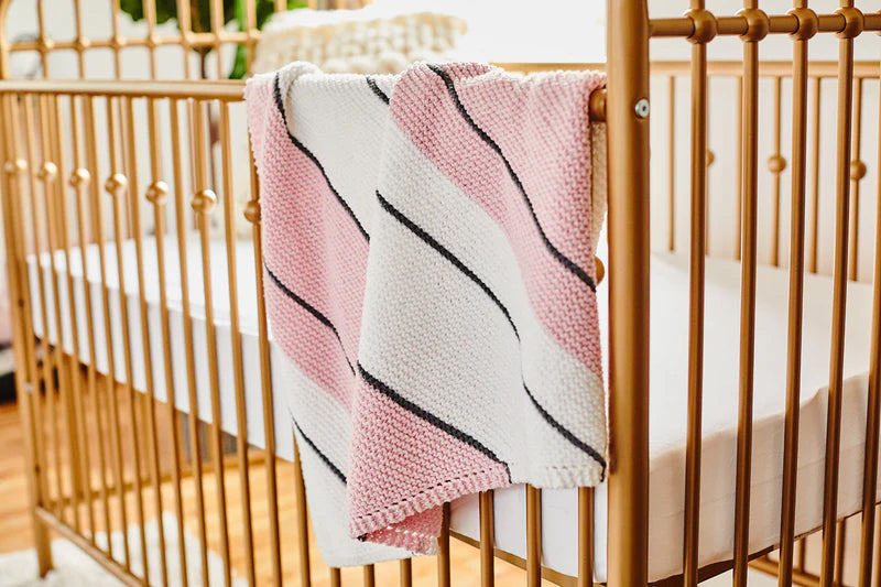 Modèle gratuit de couverture pour bébé Je veux tricoter un bébé