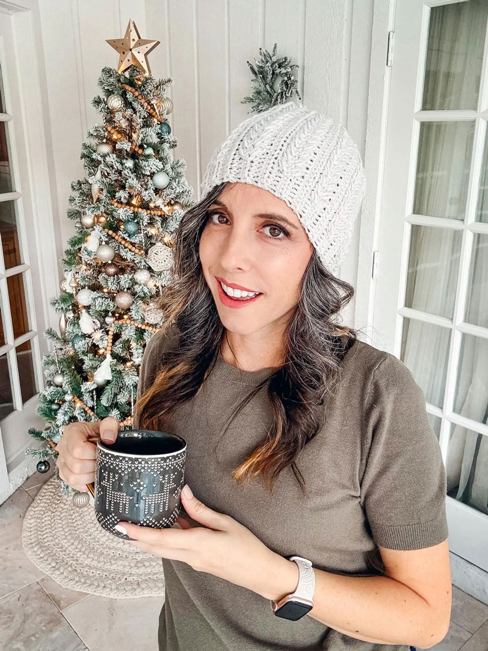 Snowy Wheat Puff Beanie