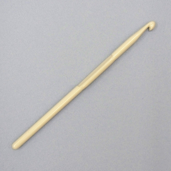 6" (15 cm) Crochet Hook Size N-15 (10 mm)