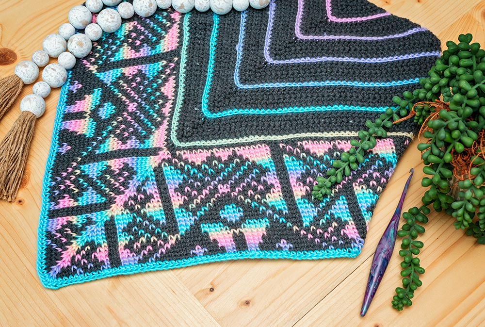 Triangle Crochet Cowl - Slate