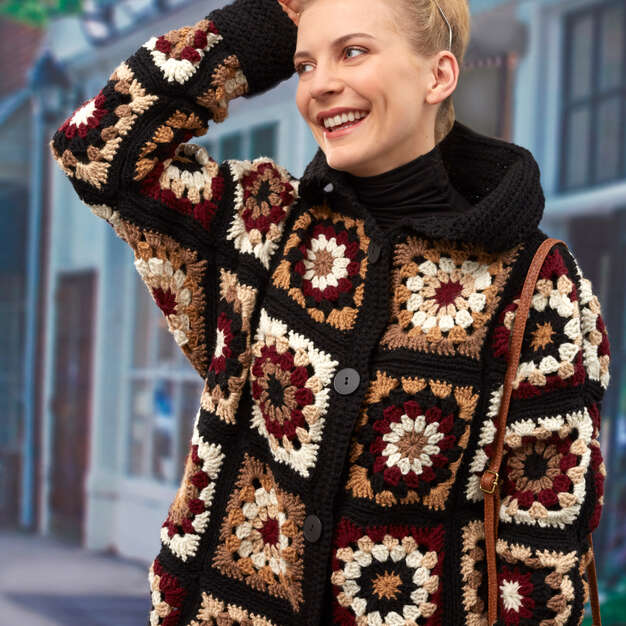 Free Coatigan in Grannies Pattern