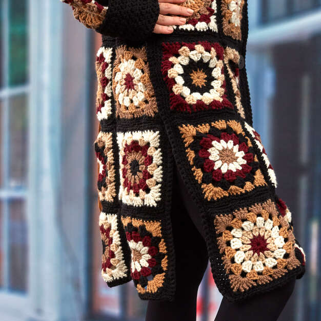 Free Coatigan in Grannies Pattern