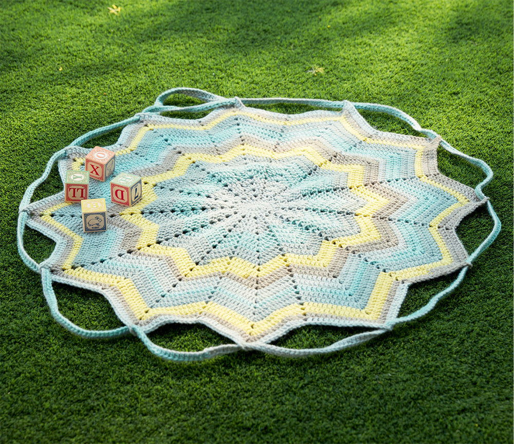 Free Convertible Crochet Blanket Bag Pattern