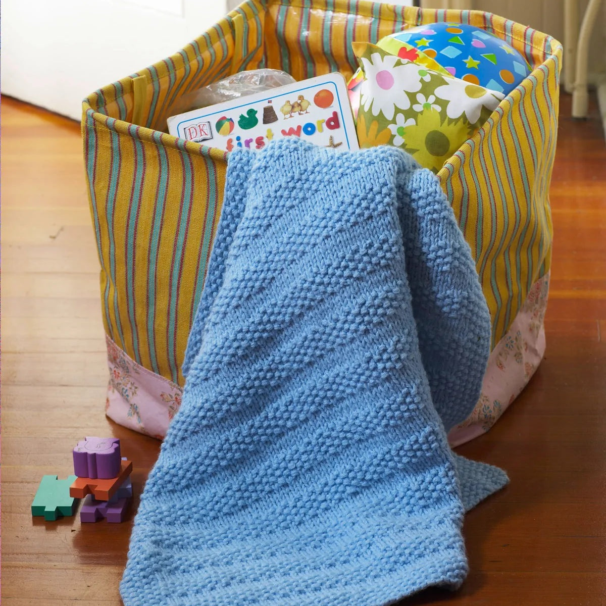 Free Seed Stitch Knit Baby Blanket Pattern