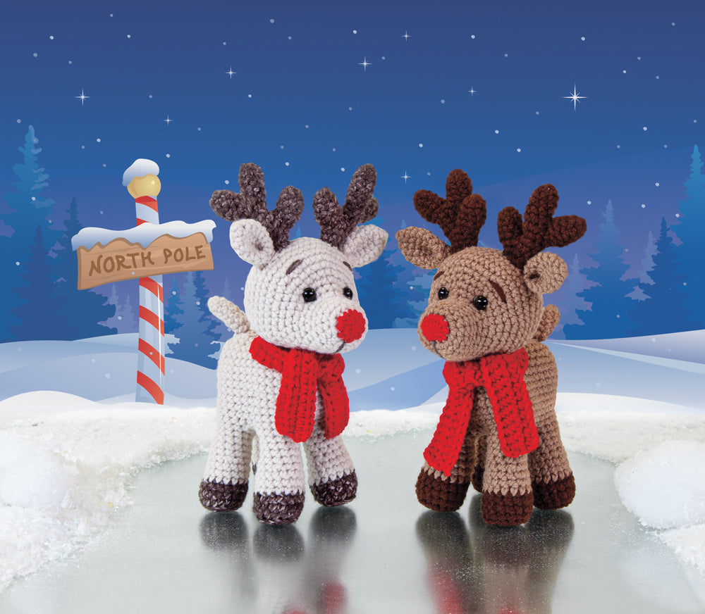 Christmas Deer In Lights Crochet Kit – Mary Maxim