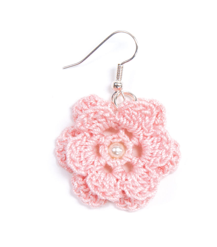Patrón de aretes con cuentas de crochet